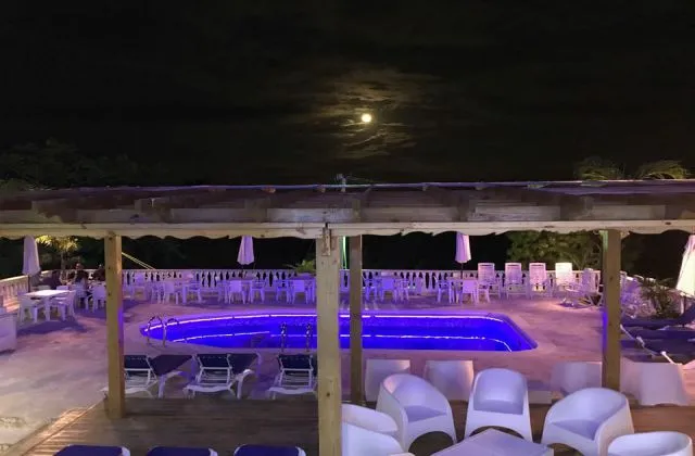Hotel South Beach Barahona paraiso piscina